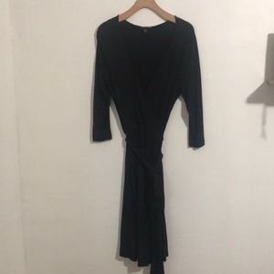 3/4 sleeve wrap dress
